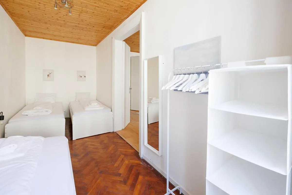 Wohnung Mit 9 Schlafplaetze #2 Vienna 0*,