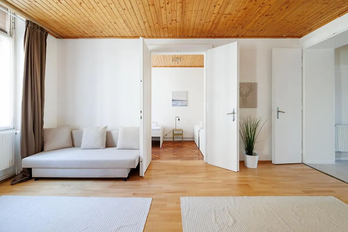 Apartment Wohnung Mit 9 Schlafplaetze #2 Vienna Austria
