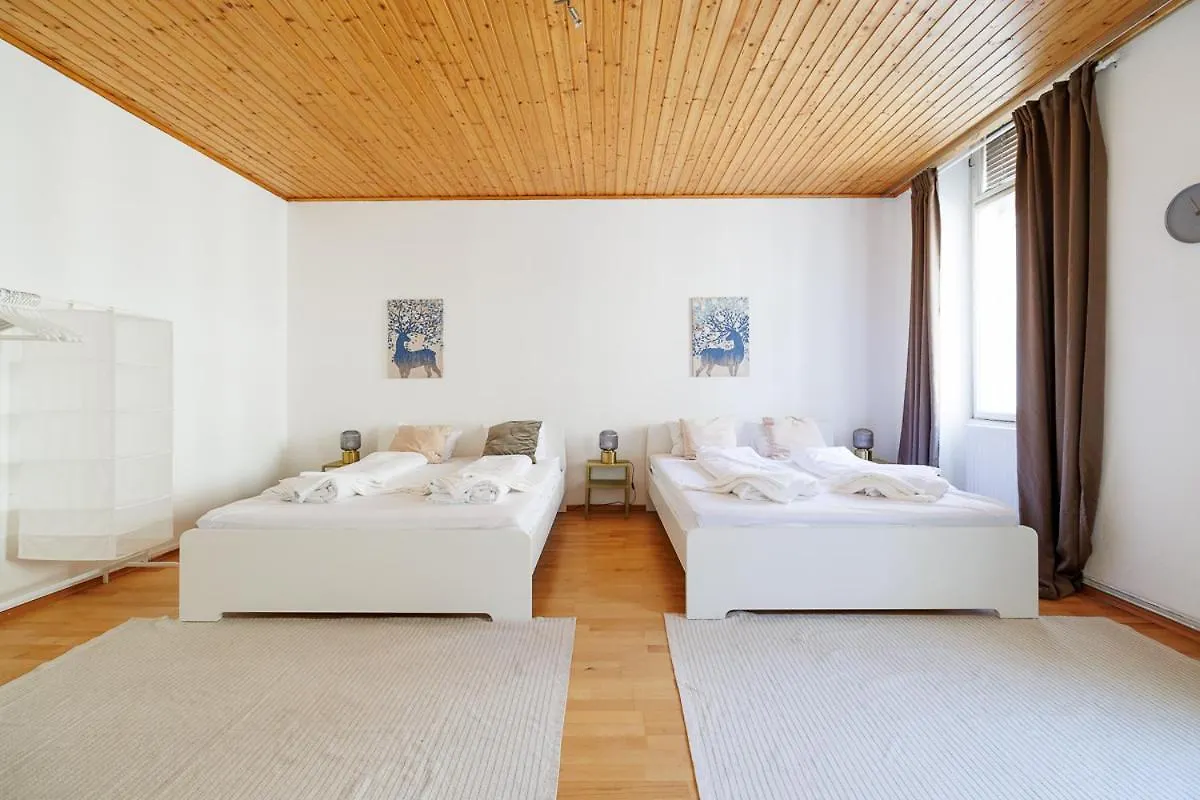 Wohnung Mit 9 Schlafplaetze #2 Vienna 0*,