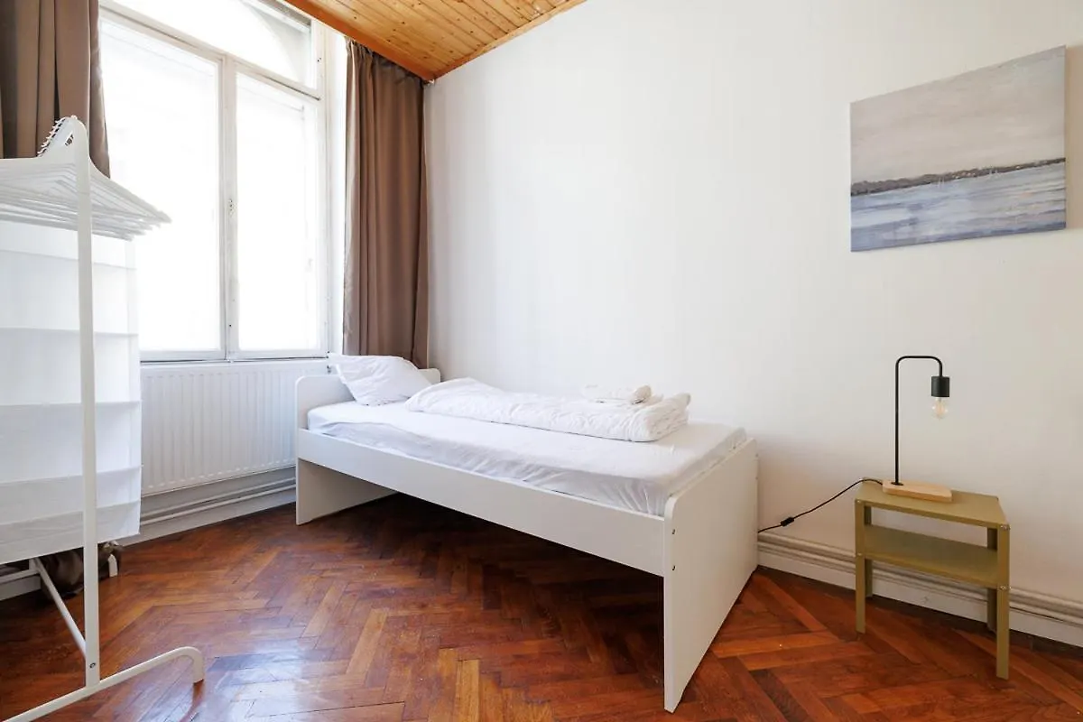 Wohnung Mit 9 Schlafplaetze #2 Vienna Apartment