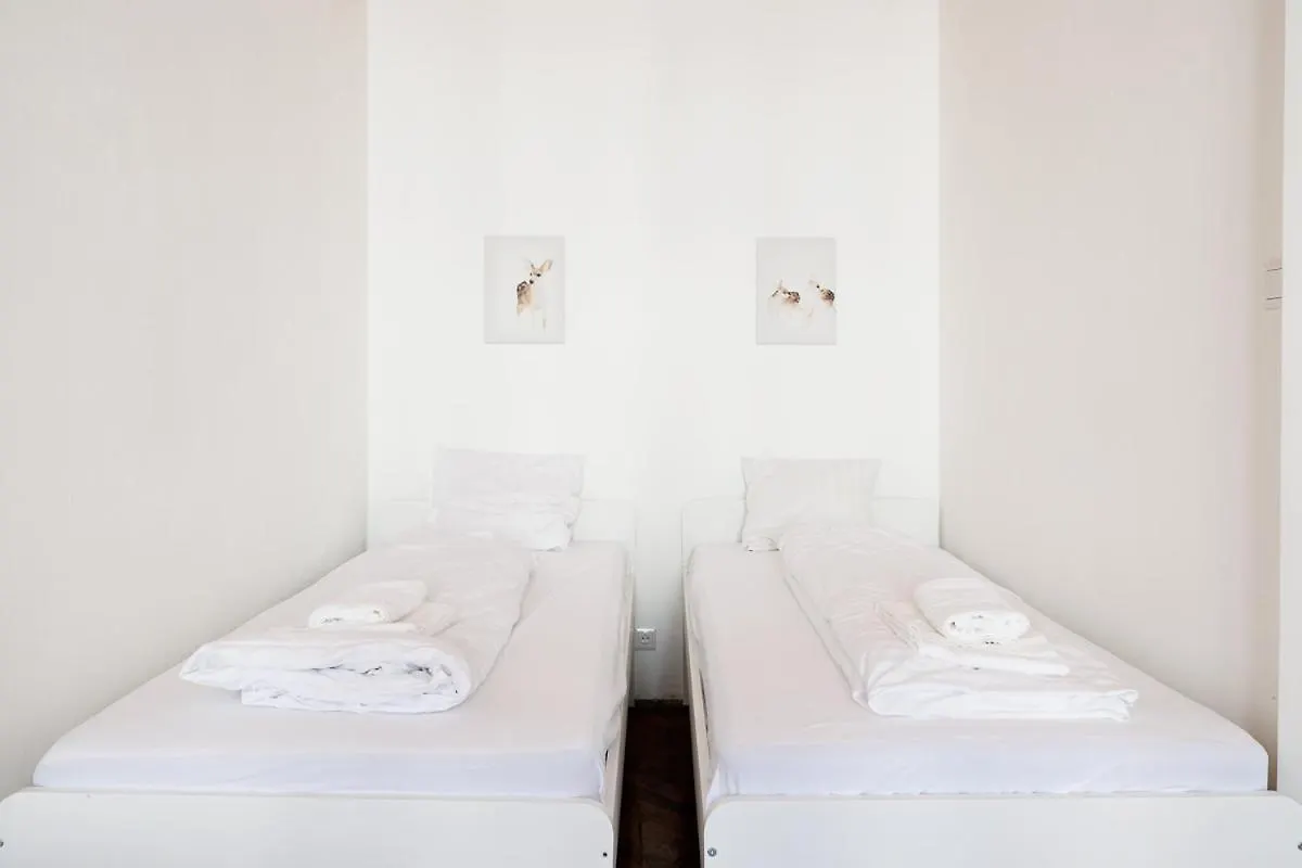 Wohnung Mit 9 Schlafplaetze #2 Vienna Apartment